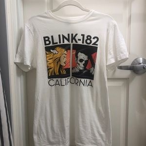 Blink-182 Hot Topic graphic tee